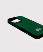قاب چرمی طرح لاگوست گوشی موبایل آیفون Iphone 16 Pro Max