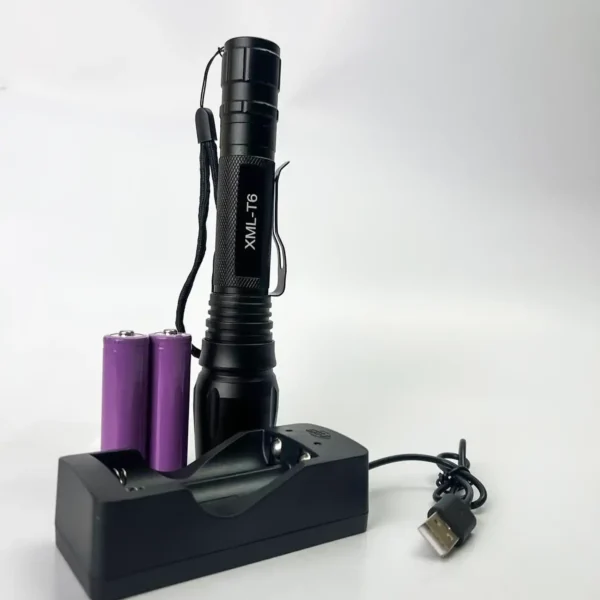 چراغ قوه حرفه ای مدل XML-T6