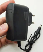 آداپتور دیواری 5V 1A سوزنی درشت