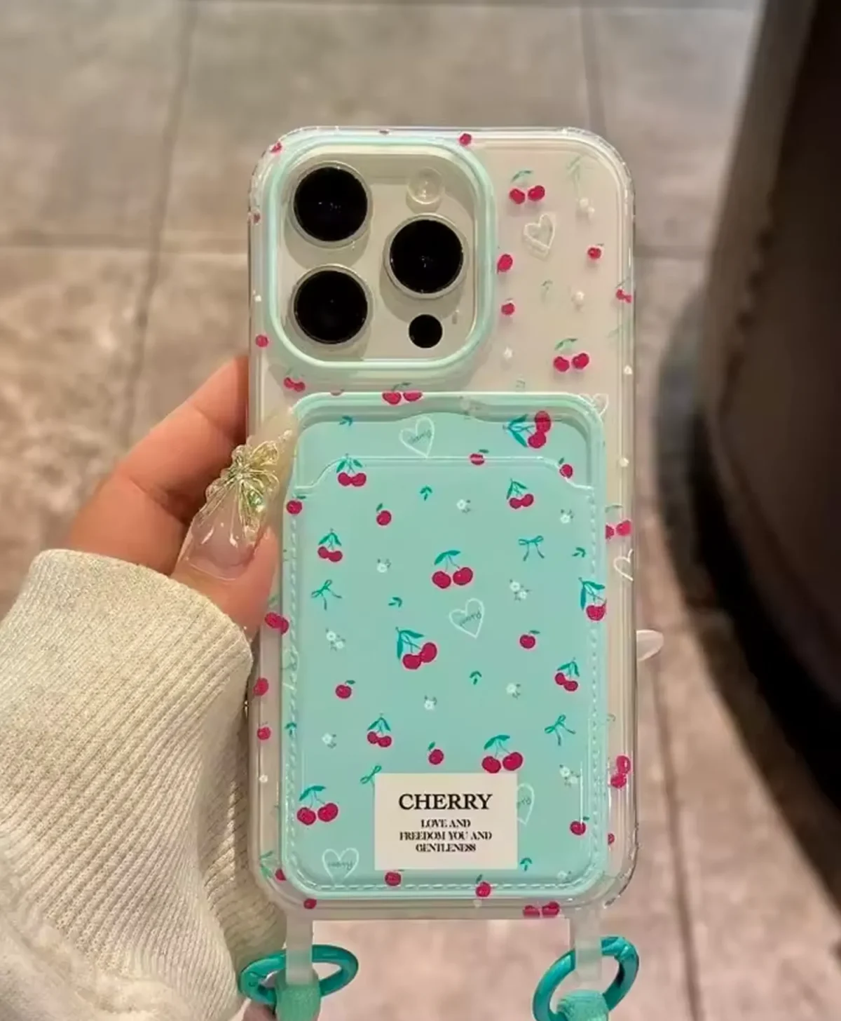 قاب شفاف جاکارتی دار طرح آلبالو گوشی آیفون Iphone 16 pro Max