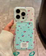 قاب شفاف جاکارتی دار طرح آلبالو گوشی آیفون Iphone 16 pro Max